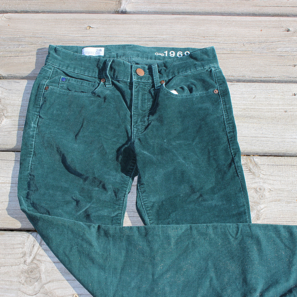 Gap 1969 Green Corduroy Legging Jeans Pants